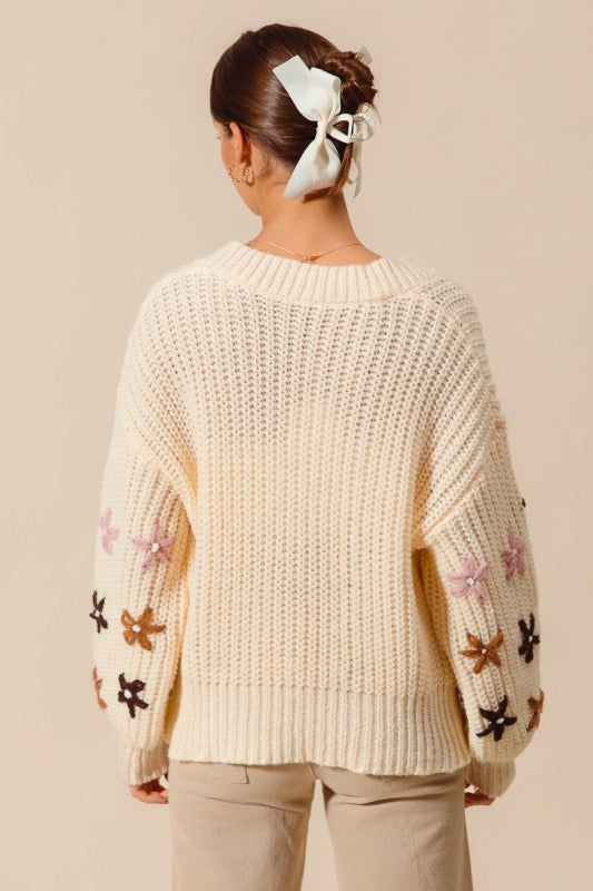Oatmeal Sweater with Floral Sleeve