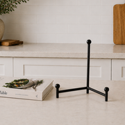 Black Metal Display Easel