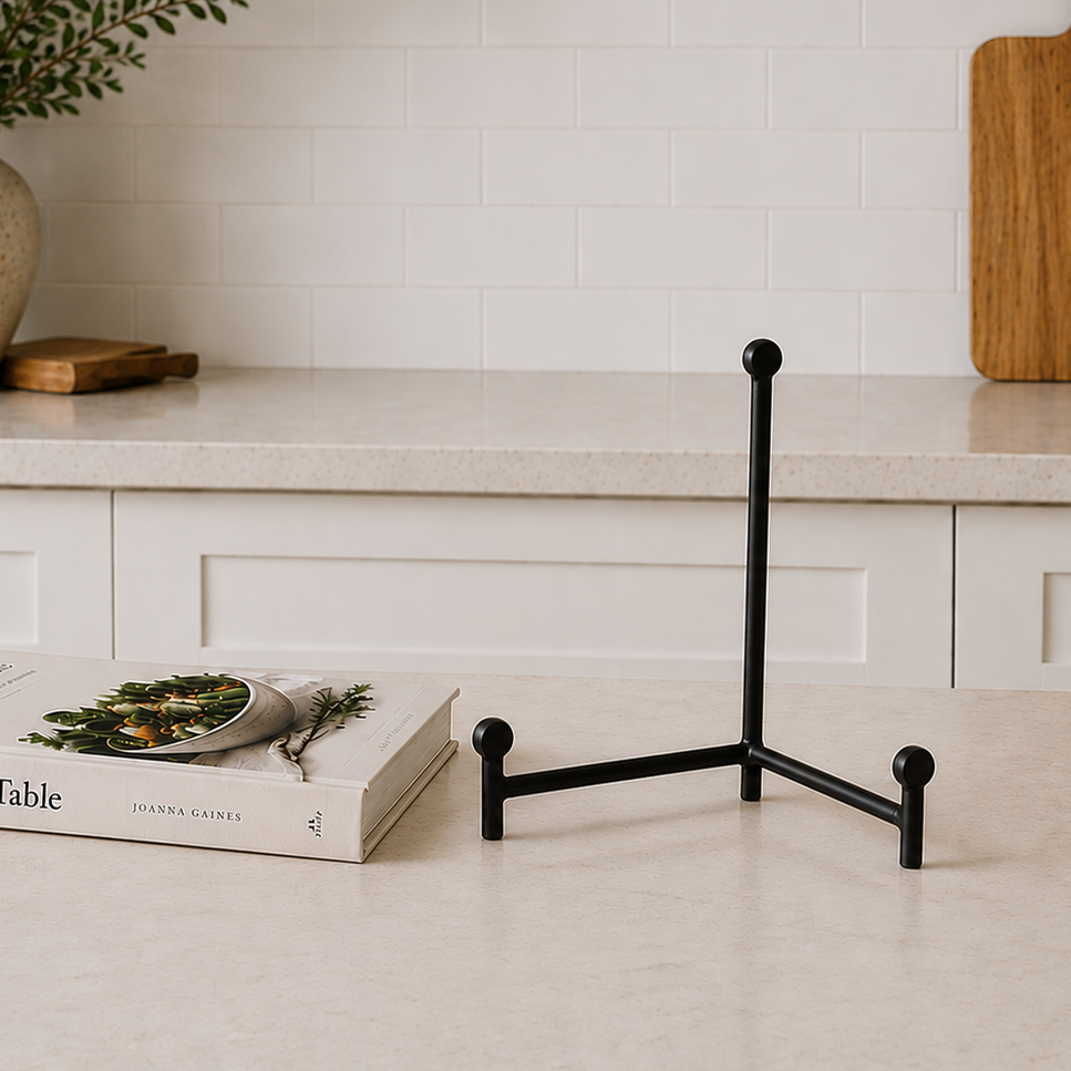 Black Metal Display Easel